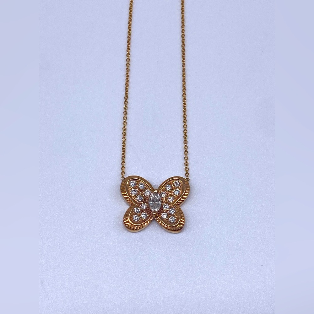 Briati NY
Rose Gold/Diamond Necklace